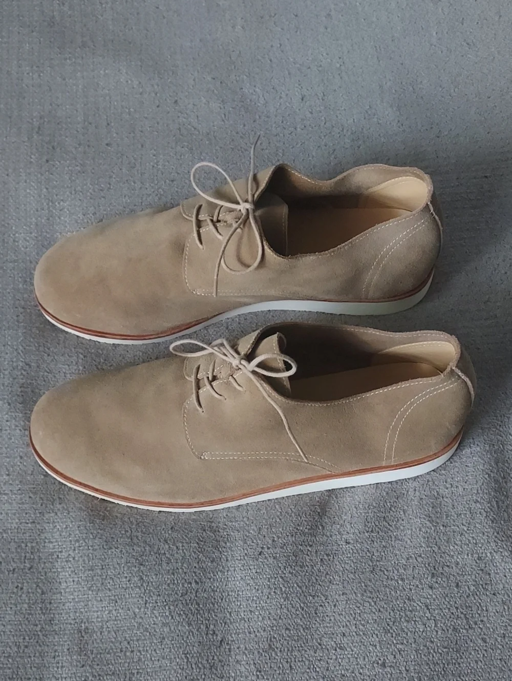 Nisolo Men's Soft Suede Lace-Up Business Casual Shoes in Beige Sz-